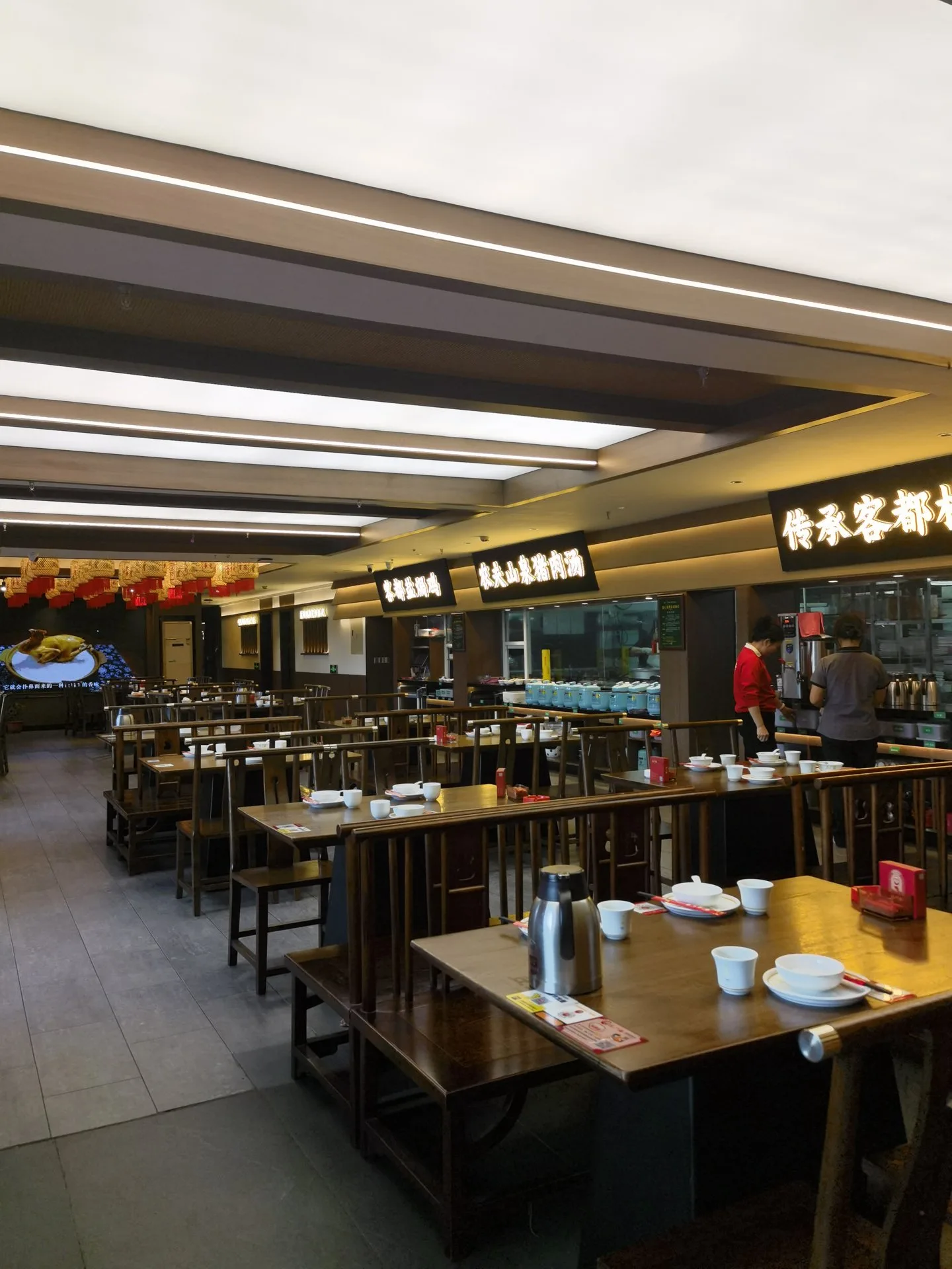 餐厅大厅